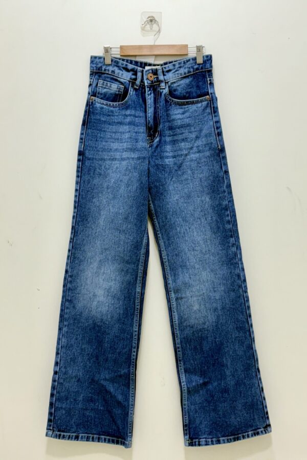 Vintage dark blue shade - wide leg jean