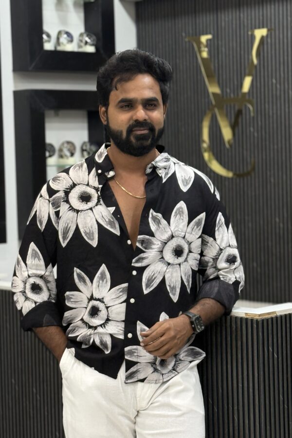 Floral printed shirt - Black & White