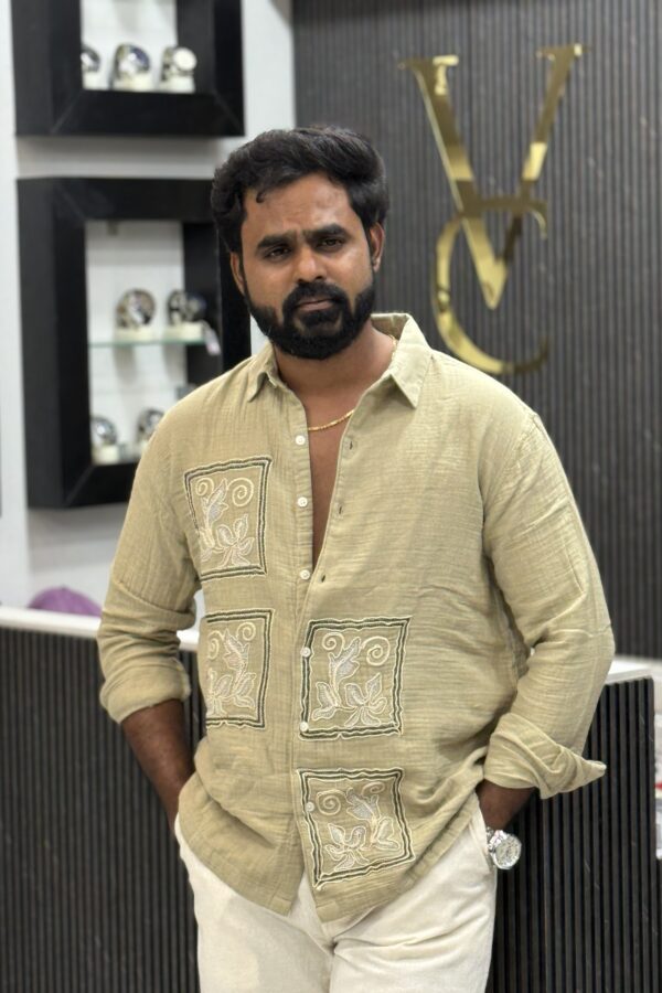 Floral embroidery shirt - Sage green